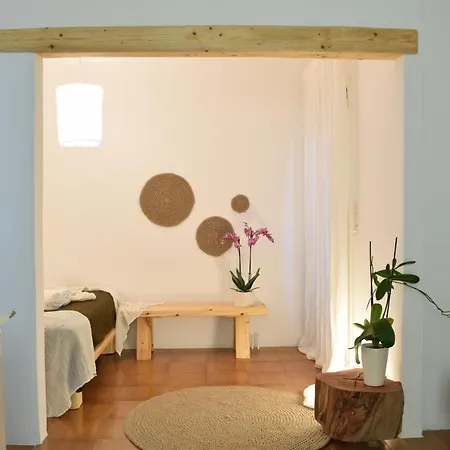 Hotel apartamentowy Eight Senses 3*